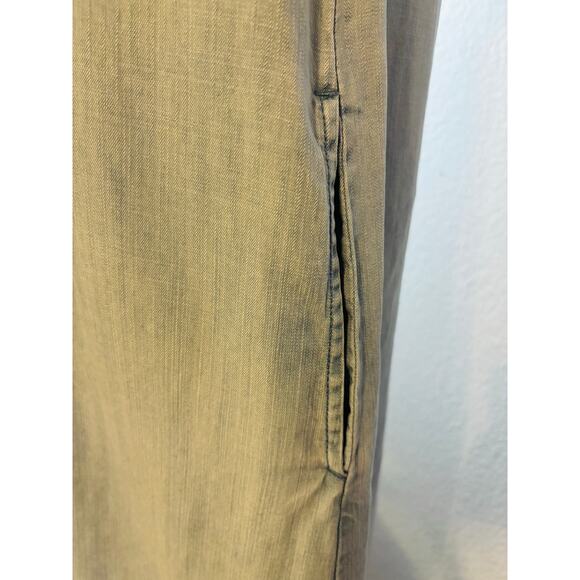 Kimes Ranch Off The Shoulder Chambray Vagabond Dress with Pockets - Picture 7 of 10